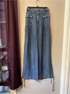 RB31 Blue Velvet Wide Leg Denim Jeans Size Small